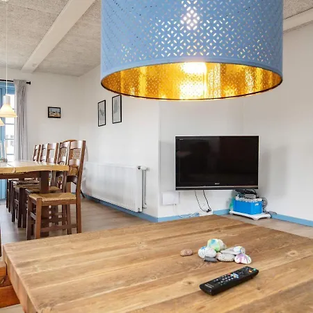 10 Person In Marstal-by Traum * Marstal